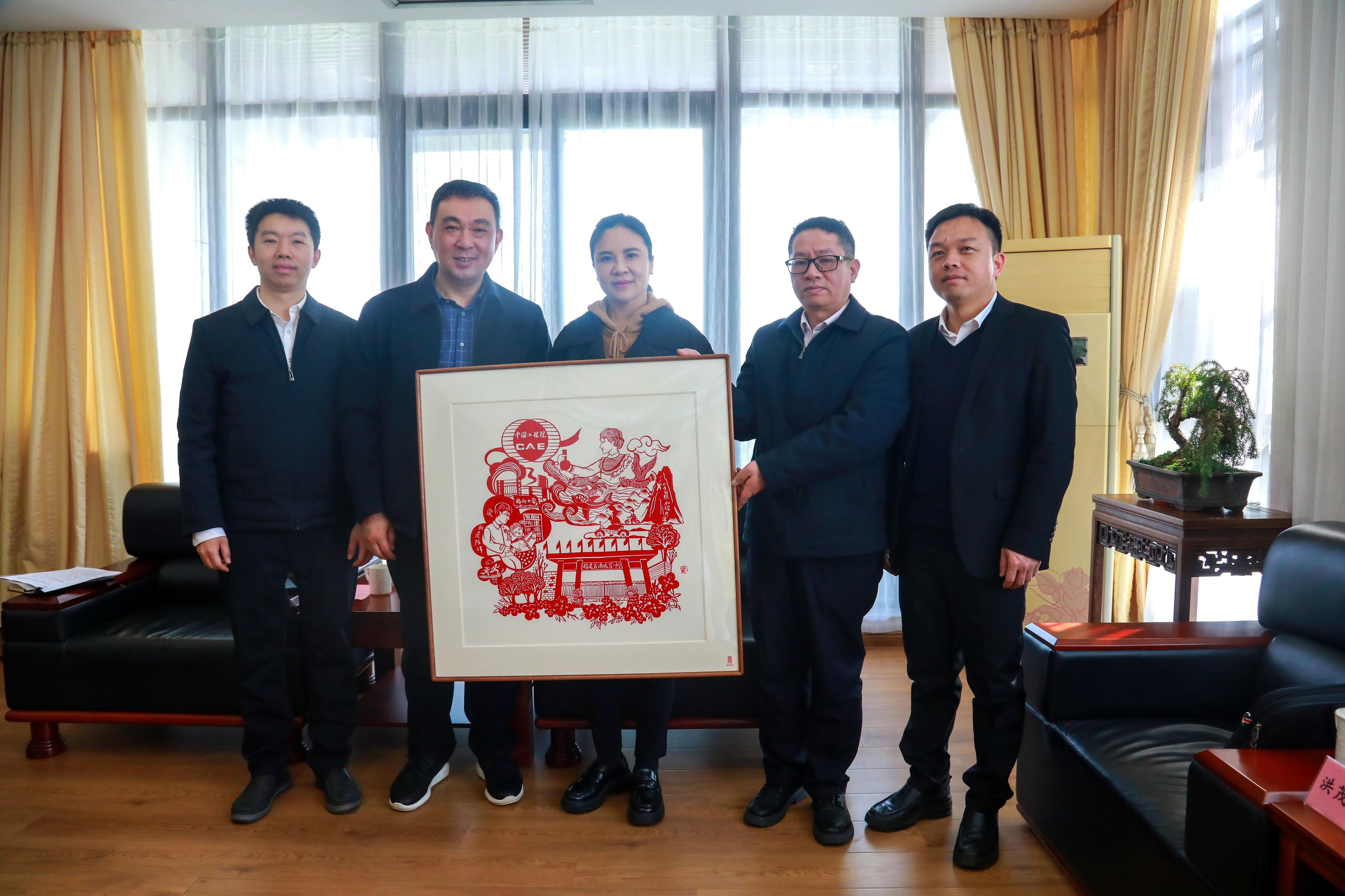 20230308赠送剪纸现场宣传部.jpg 20230308赠送剪纸现场宣传部.jpg